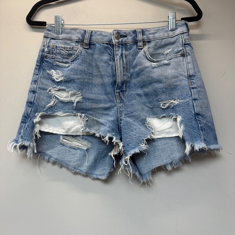 American Eagle Mom Short Women 4 Light Blue Excellent Distressed High Rise Denim